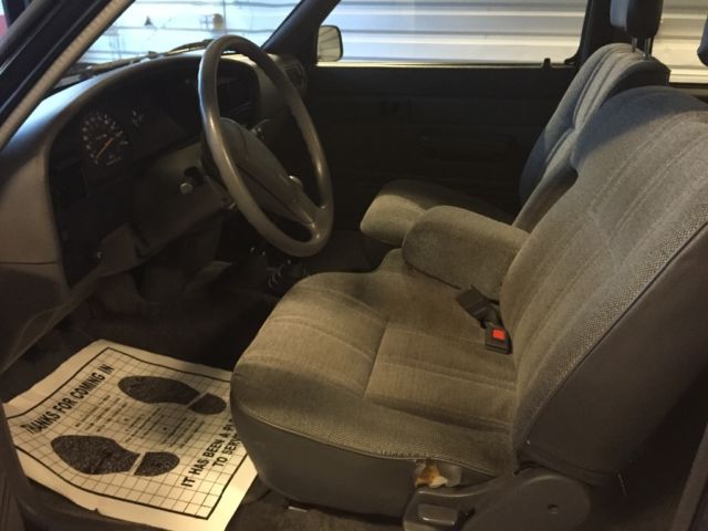 1989 Toyota Other Hilux SR5 - photo 11