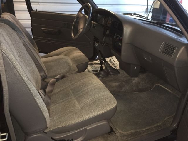 1989 Toyota Other Hilux SR5 - photo 12