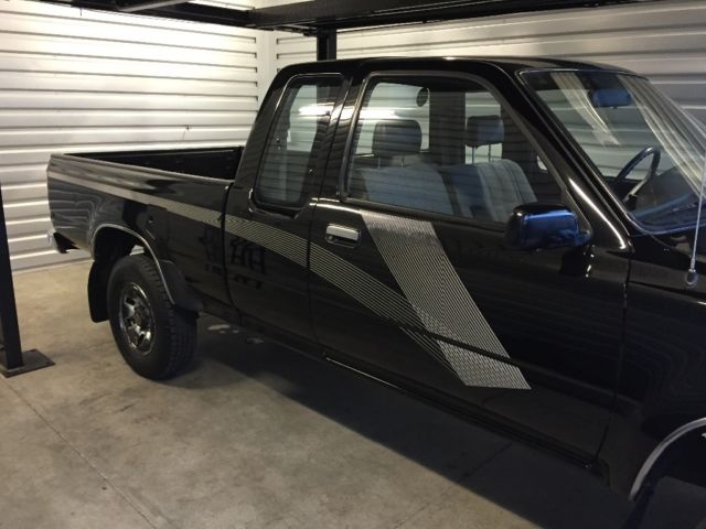 1989 Toyota Other Hilux SR5 - photo 4