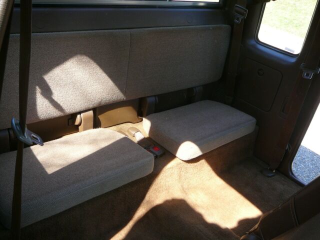 1989 Toyota Tacoma DLX - photo 10