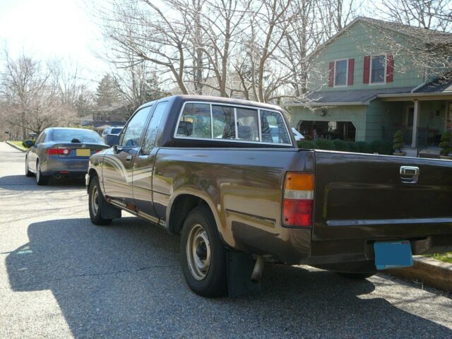 1989 Toyota Tacoma DLX - photo 3