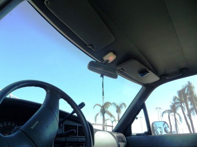 1989 Toyota PICKUP DELUXE - photo 8