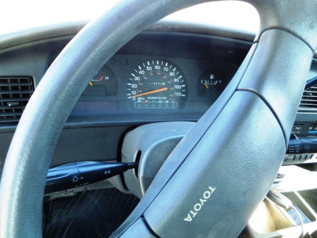 1989 Toyota PICKUP DELUXE - photo 9