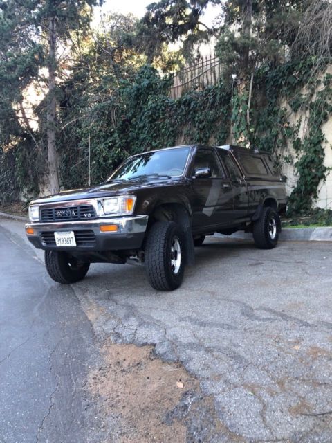 1989 Toyota Pickup - photo 2