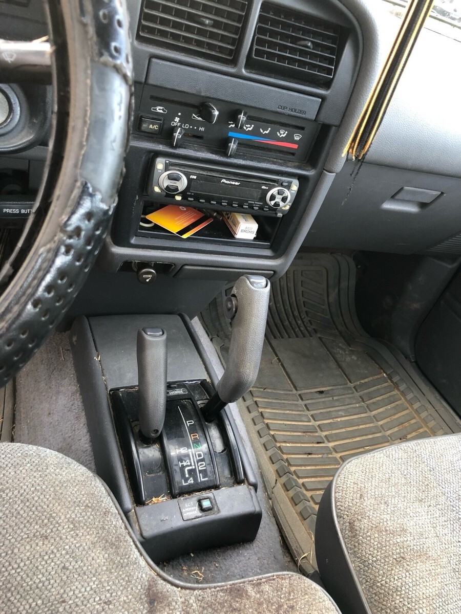 1989 Toyota Pickup 1/2 TON EXTRA LONG WHEELBASE DLX - photo 5