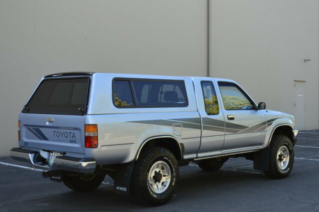 1989 Toyota Pickup - photo 10