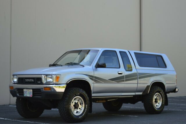 1989 Toyota Pickup - photo 2