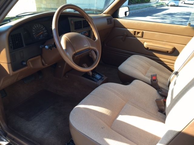 1989 Toyota Pickup - photo 6