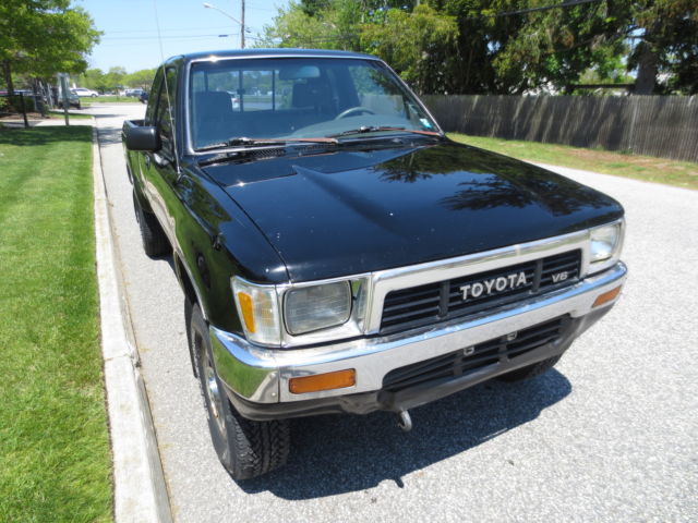 1989 Toyota Extra cab pickup SR=5 - photo 10