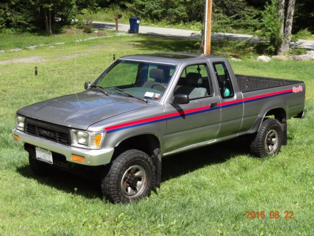 1989 TOYOTA SR-5 PU 4WD UNMOLESTED UNRUSTED ORIGINAL LOOK!!!!!! 1989 Toyota Other