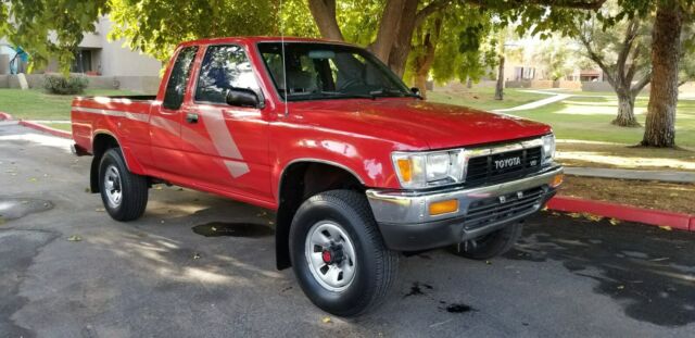 1989 Toyota Pickup SR5 - photo 2