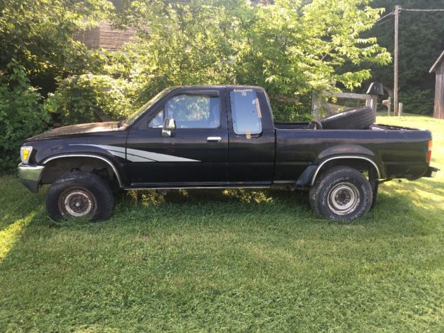 1989 TOYOTA SR5 PROJECT 4x4 V6 XTRA CAB TRUCK 1989 Toyota SR5 Extra Cab 4x4 V6