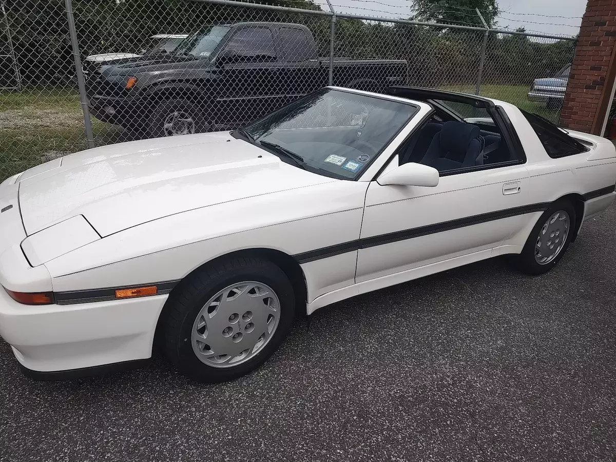 1989 Toyota Supra Hatchback White turbo, one owner 1989 Toyota Supra turbo, one owner