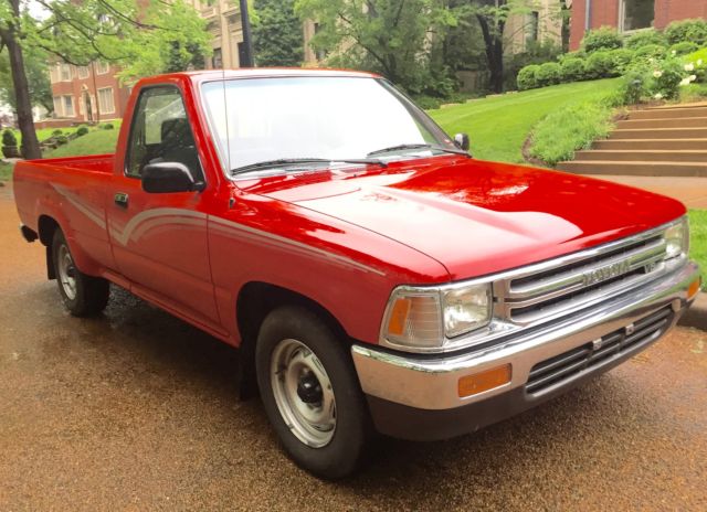 1989 Toyota Tacoma - photo 12