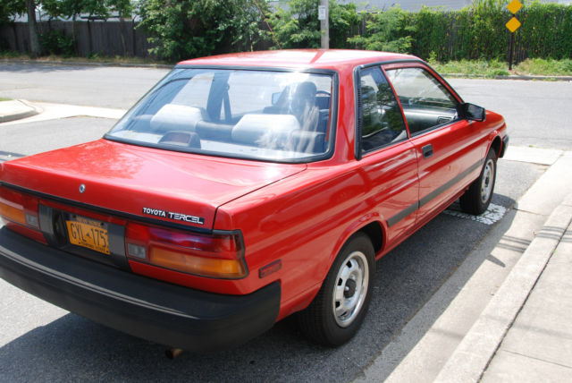 1989 Toyota Tercel DX Sedan 2-Door 1.5L 1989 Toyota Tercel