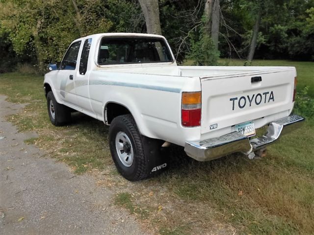 1989 Toyota Tacoma X-Cab pickup NO RESERVE - photo 3