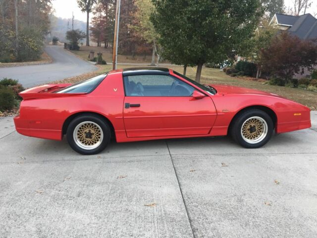 1989 Pontiac Trans Am GTA - photo 4
