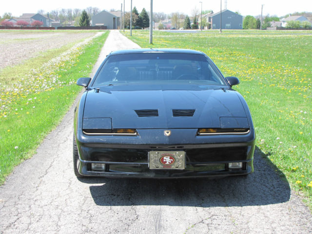 1989 Pontiac Firebird Trans-Am GTA - photo 2