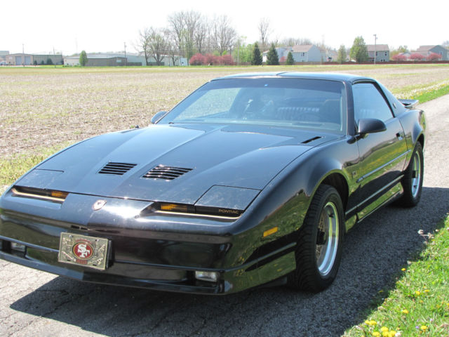 1989 Pontiac Firebird Trans-Am GTA - photo 4