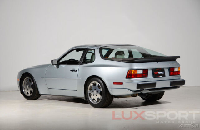 1989 Porsche 944 Turbo S - photo 3