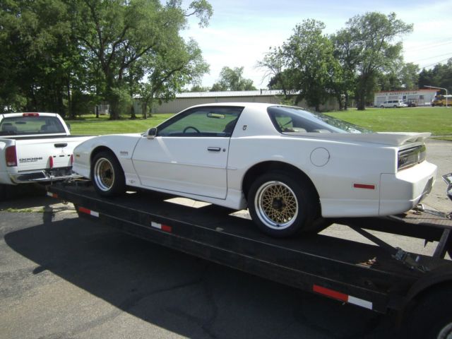 1989 Pontiac Firebird Trans Am - photo 3