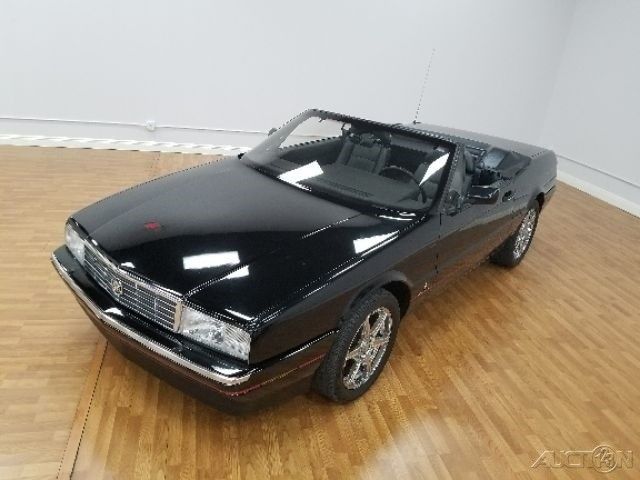 1989 Cadillac Allante - photo 13
