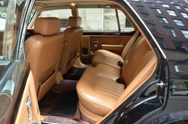 1989 Bentley Eight well kept car rudy@7734073227 - photo 10