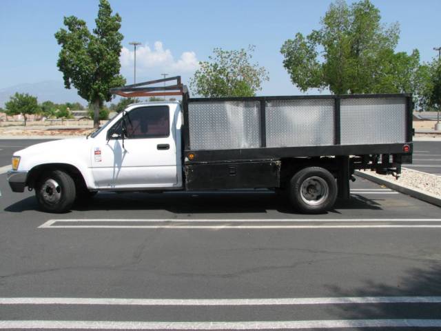 1989 Toyota Dually V6 - photo 4