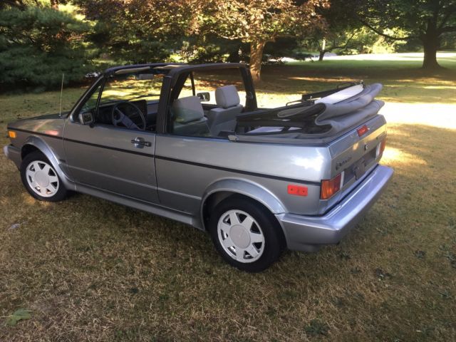 1989 Volkswagen Cabrio Bestseller Convertible 2-Door - photo 10