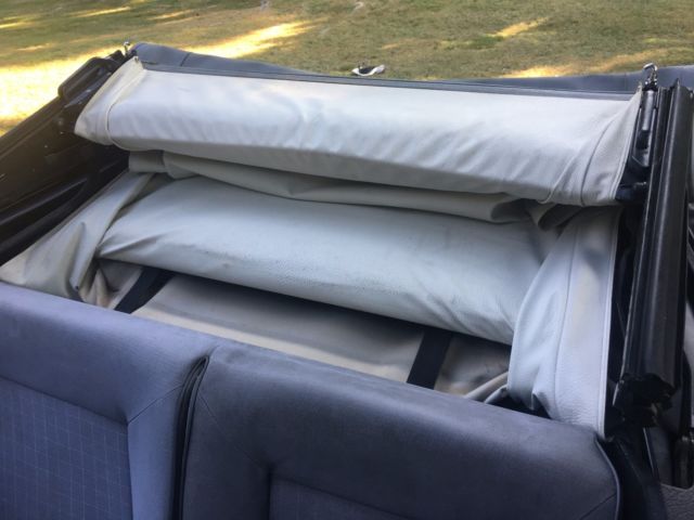 1989 Volkswagen Cabrio Bestseller Convertible 2-Door - photo 12