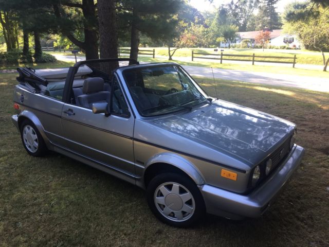 1989 Volkswagen Cabrio Bestseller Convertible 2-Door - photo 6