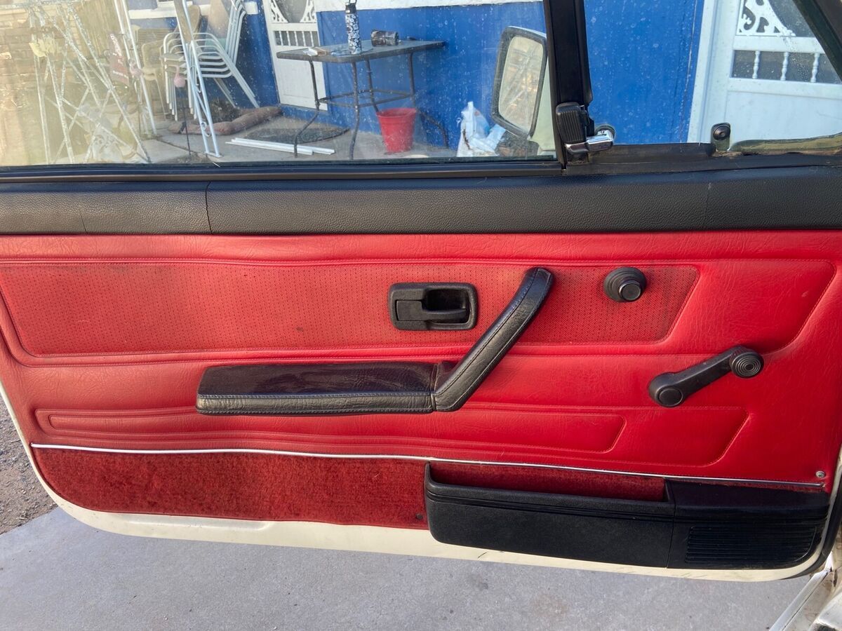 1989 Volkswagen Cabrio - photo 13