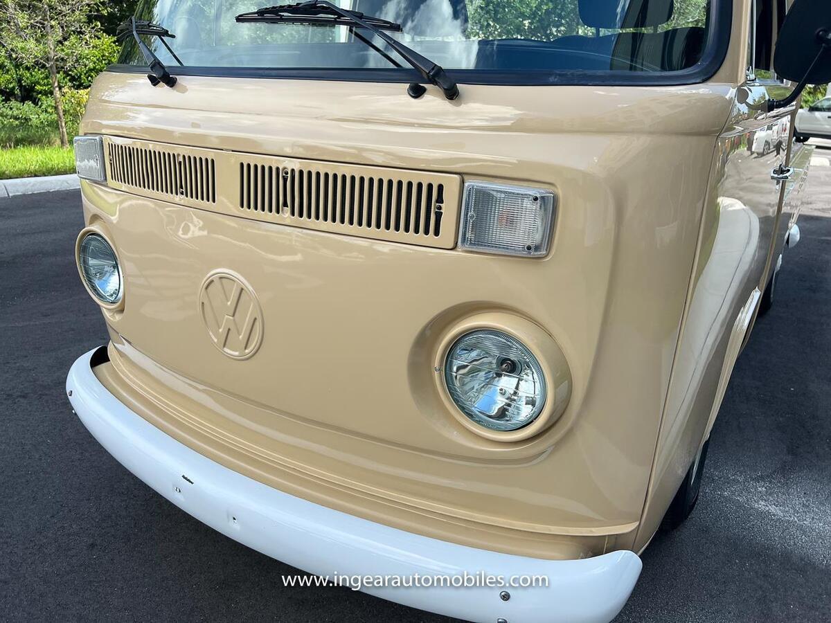 1989 volkswagen Bus Singlecab Restored! See Video - photo 13