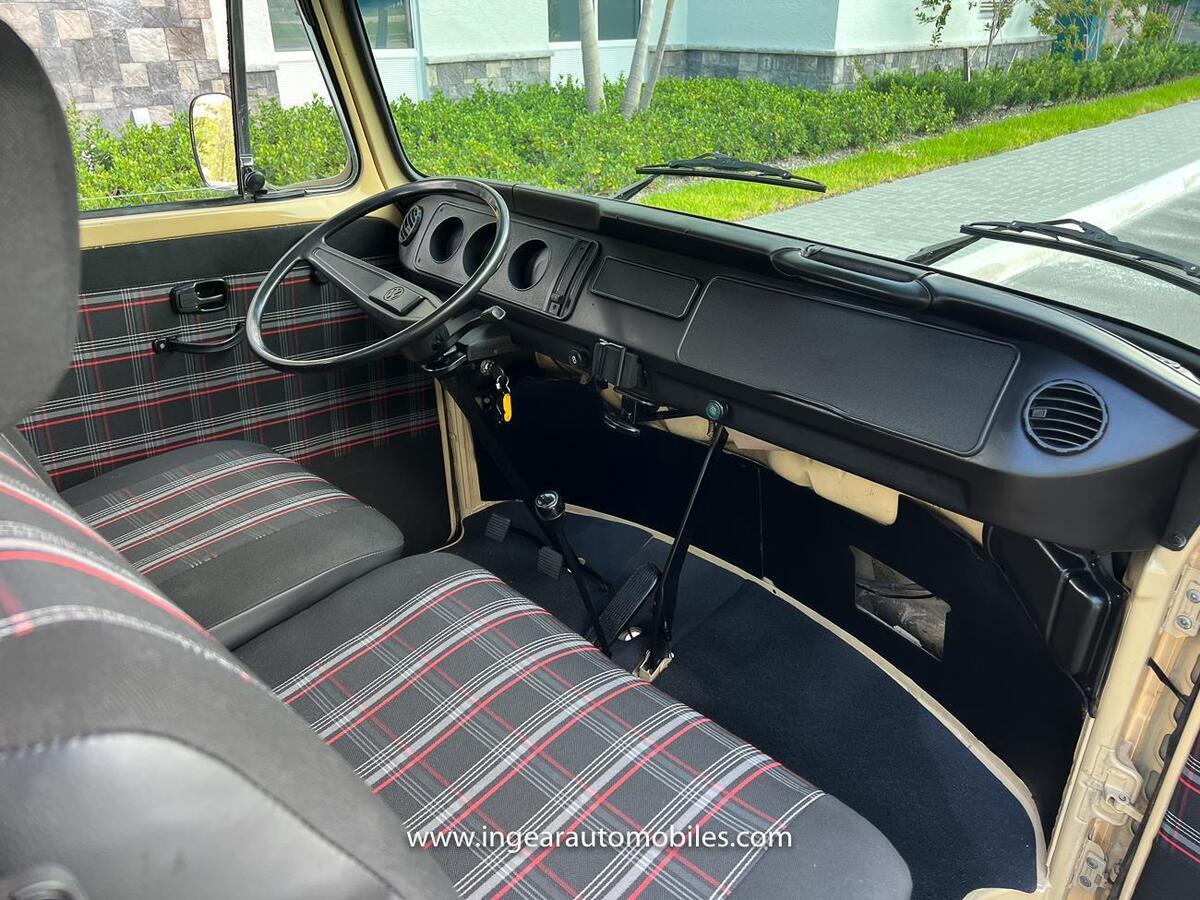1989 volkswagen Bus Singlecab Restored! See Video - photo 4