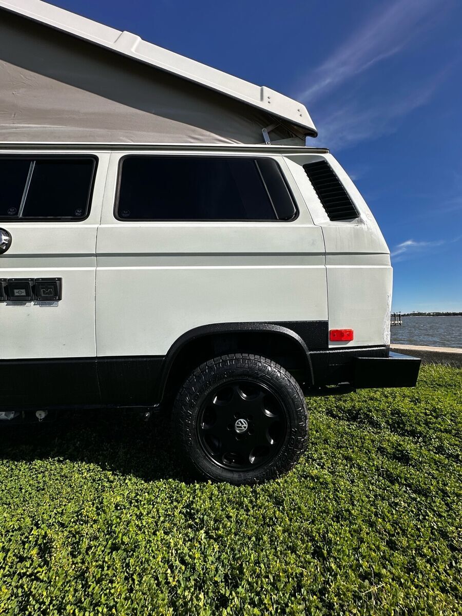 1989 Volkswagen Vanagon CAMPMOBILE - photo 10