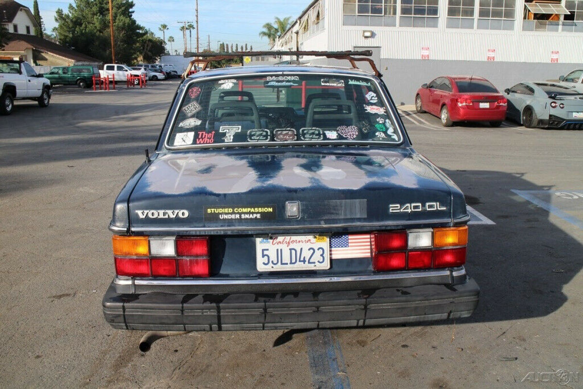 1989 Volvo 240 GL - photo 4