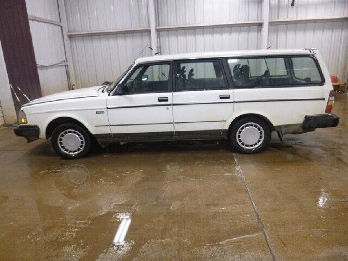 1989 Volvo 240 DL