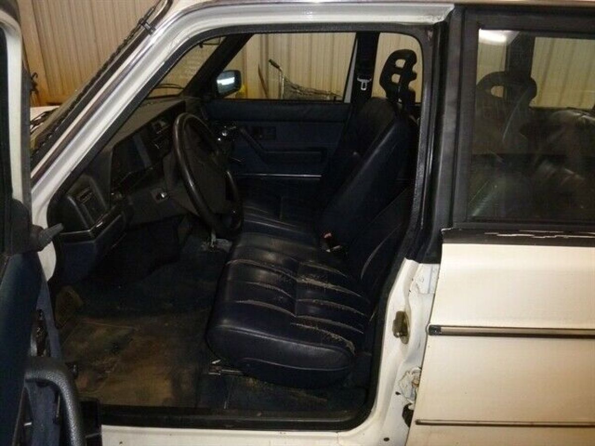 1989 Volvo 240 DL - photo 10