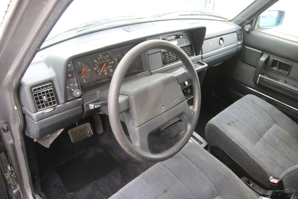 1989 Volvo 240 DL - photo 13