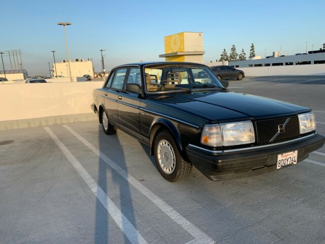 1989 Volvo 240 DL - photo 4