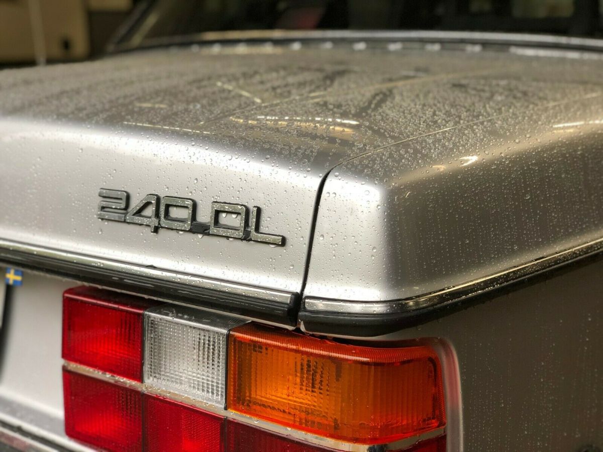 1989 Volvo 240 DL - photo 11