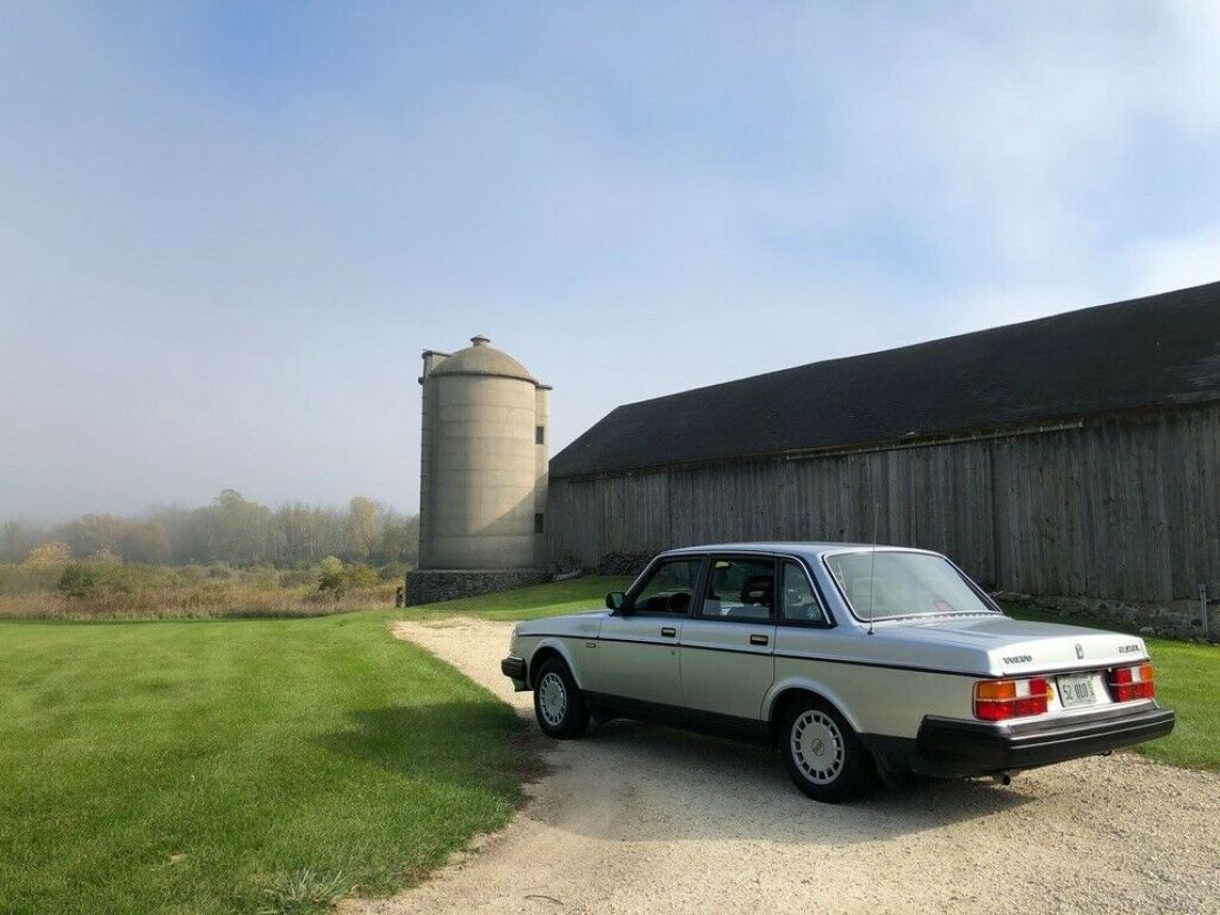 1989 Volvo 240 DL - photo 13