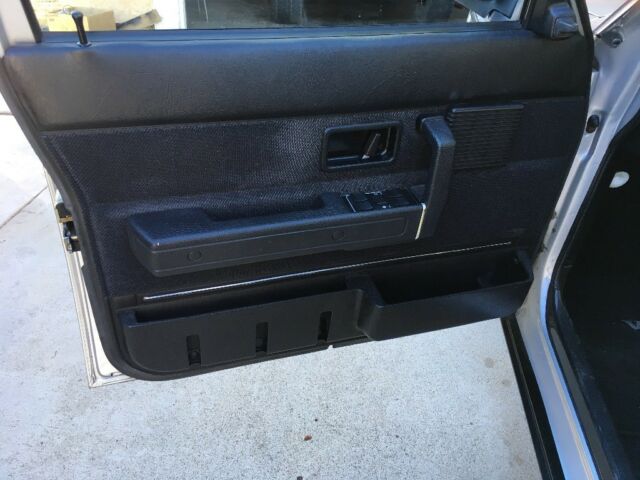 1989 Volvo 240 DL SEDAN (California) - photo 10