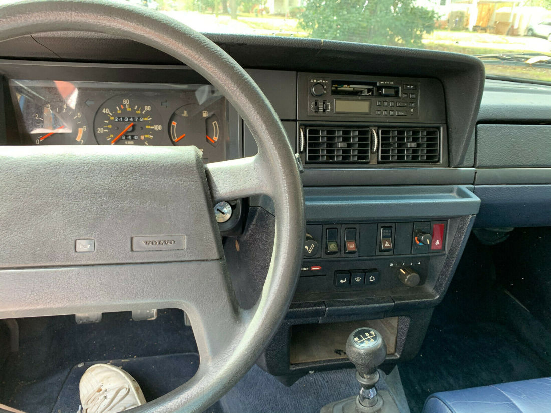 1989 Volvo 240 DL - photo 5