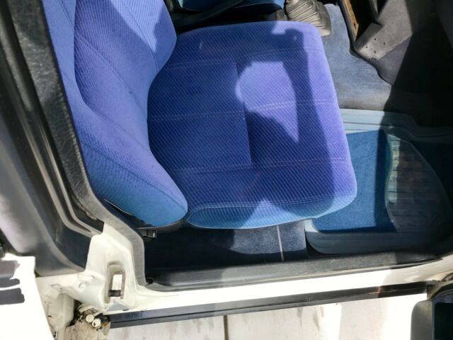 1989 Volvo 240 DL - photo 12