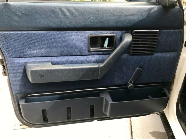 1989 Volvo 240 DL - photo 13