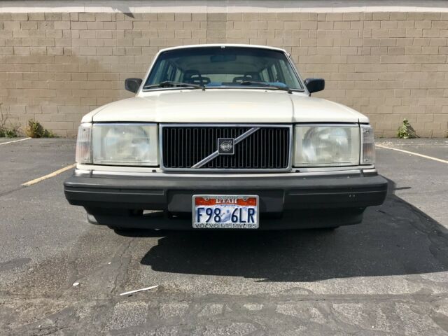 1989 Volvo 240 DL - photo 2