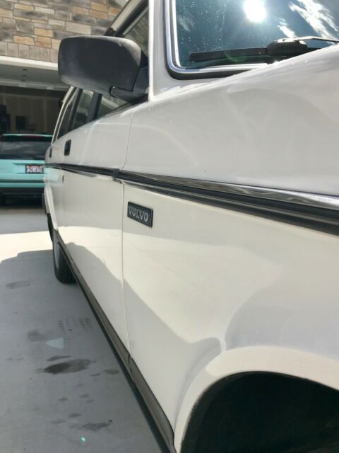 1989 Volvo 240 DL - photo 7