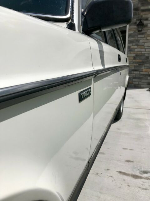 1989 Volvo 240 DL - photo 8