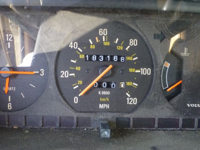1989 Volvo 240 DL - photo 12